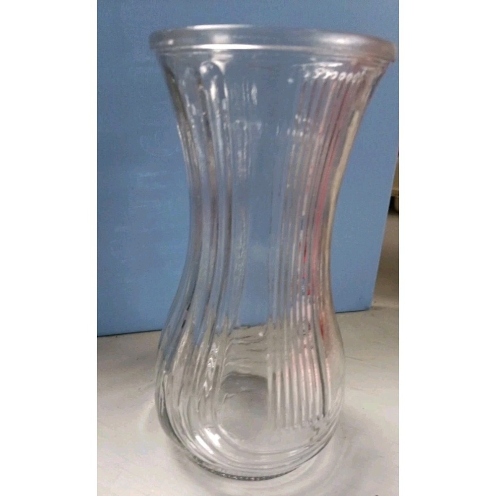 Vintage Large Hoosier Clear Fluted Glass Vase #4086-B on Bottom, 8-1/2" Tall - Picture 11 of 11
